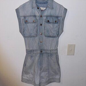Happy X Nature By Kate Hudson Light washed  Denim Romper Size 0